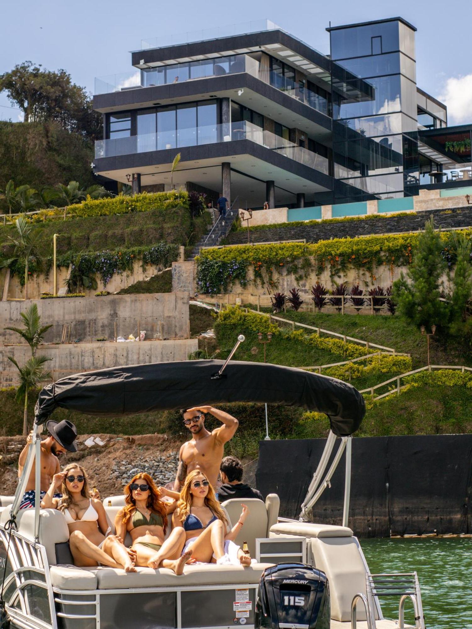 Vivanti Resort Guatapé エクステリア 写真
